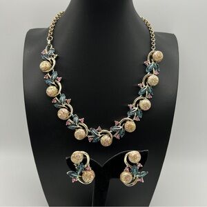 VINTAGE Necklace & Clip Earring Set • Confetti Lucite • Pink Rhinestones